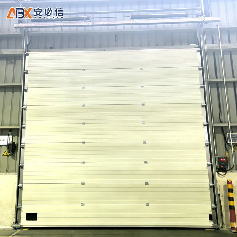 太原马家庄乡钢质提升门